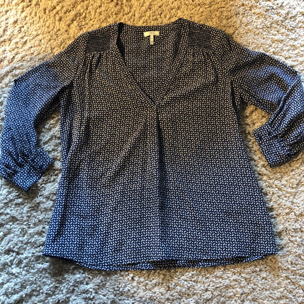 Joie Blouse 3/4 sleeve navy geometric print XS
